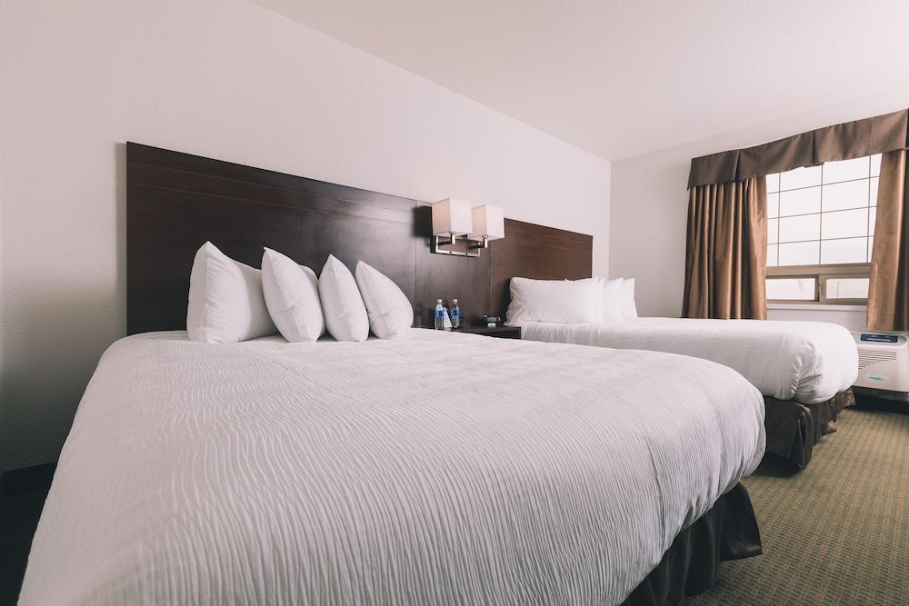 Service Plus Inns And Suites Grande Prairie Exteriér fotografie