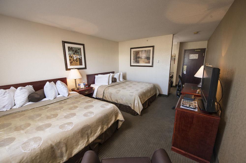 Service Plus Inns And Suites Grande Prairie Exteriér fotografie