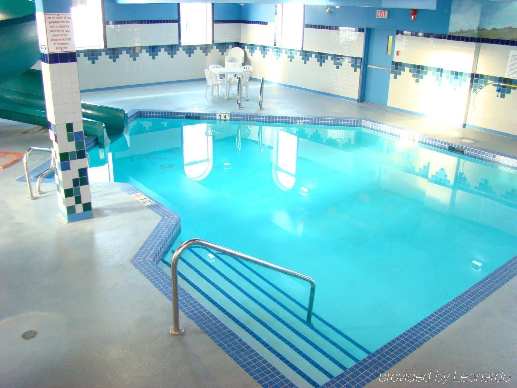 Service Plus Inns And Suites Grande Prairie Zařízení fotografie