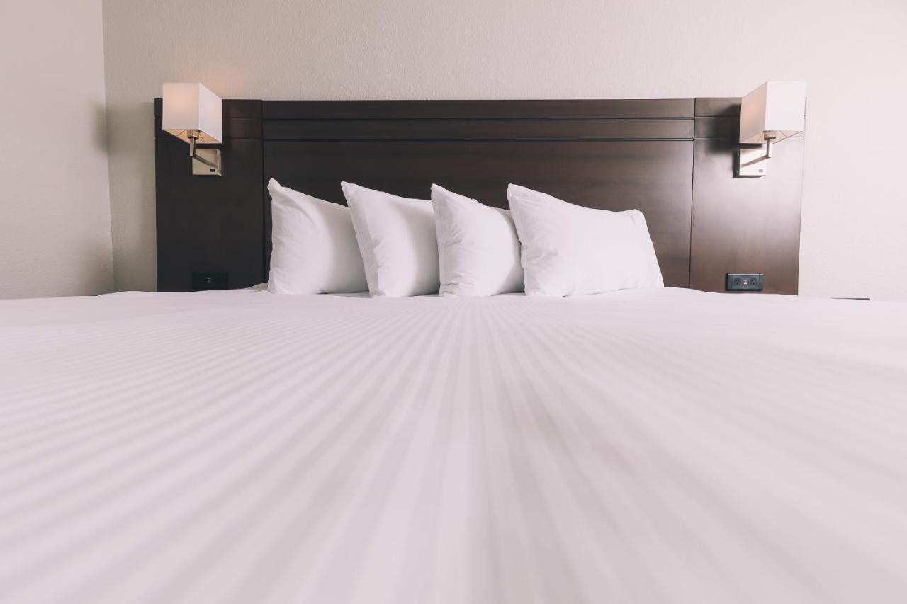 Service Plus Inns And Suites Grande Prairie Exteriér fotografie