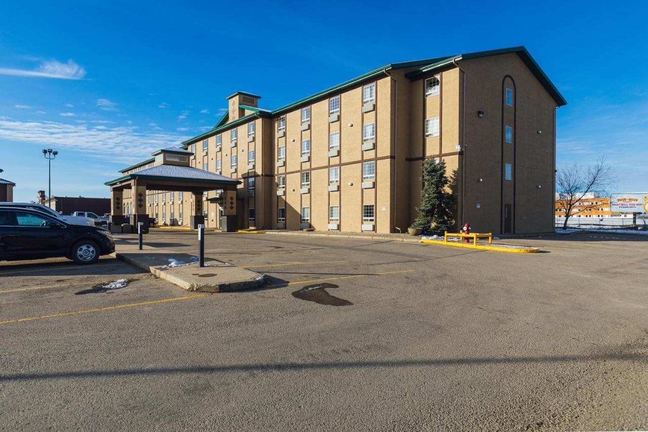 Service Plus Inns And Suites Grande Prairie Exteriér fotografie